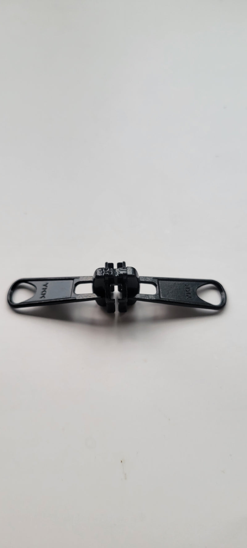 YKK ® #8 Vislon Auto Lock - Double Pull Tab Slider